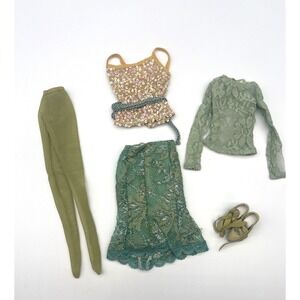Tonner 16 Charlotte City Style (partial outfit)